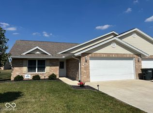 300 E Charter Dr, Muncie, IN 47303