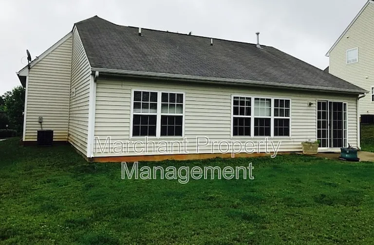 776 Waterbrook Ln — Photo 22