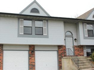 2448 Spring Valley Rd, Miamisburg, OH 45342