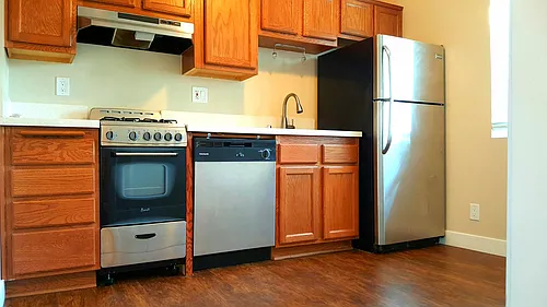 602 Hopkins Ave #602 Photo 1