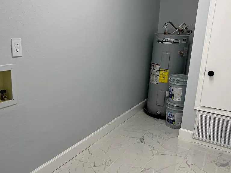 3233 Autumn Ridge Dr W — Photo 19