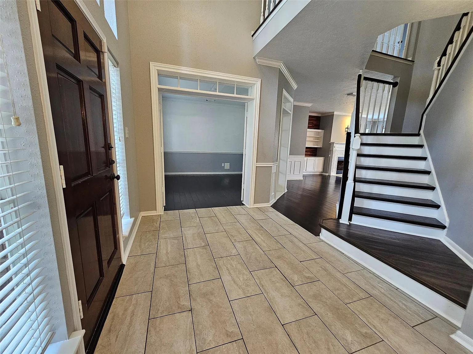 4 bed, 2.5 bath, 2924 sqft, $2,500 — Photo 3