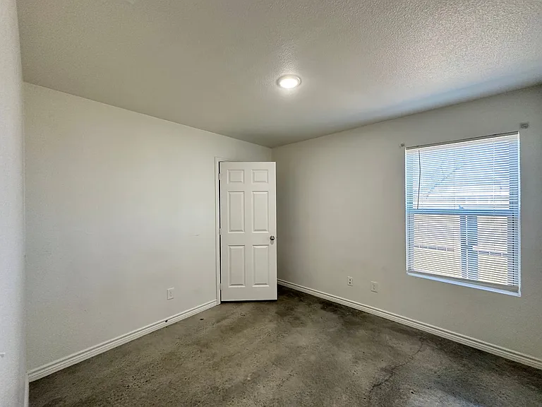 5814 Harriet Tubman Ave — Photo 11