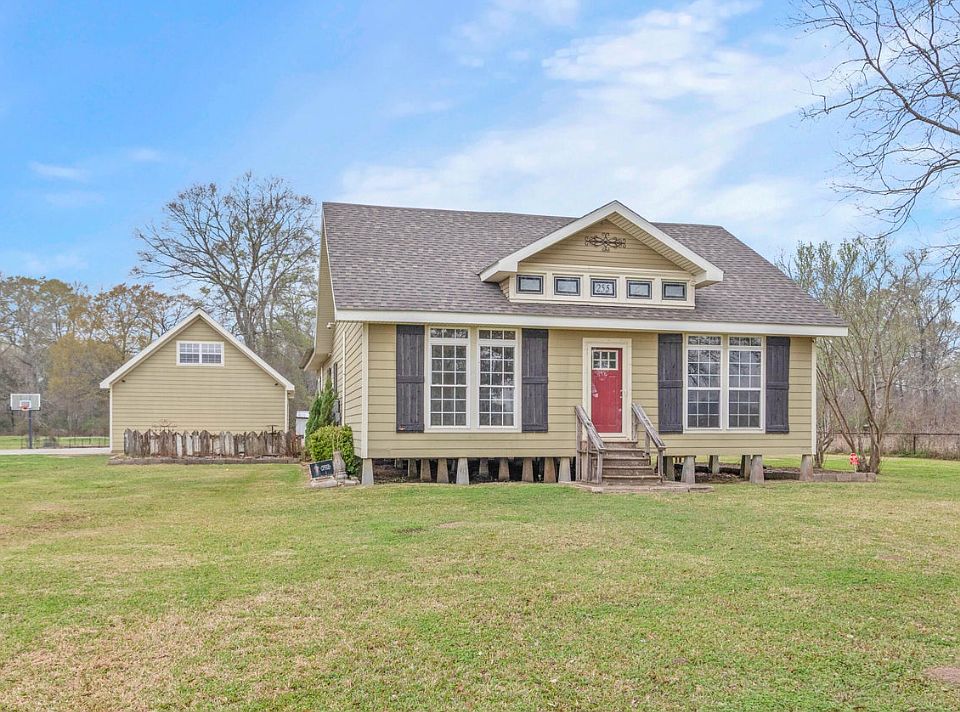 1st image of 255 Saint Raphael Dr