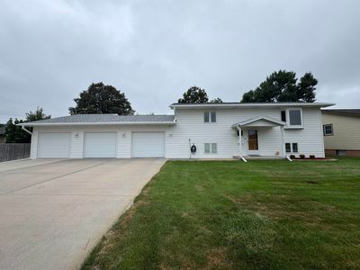 2508 Wright Avenue, North Platte, NE, 69101