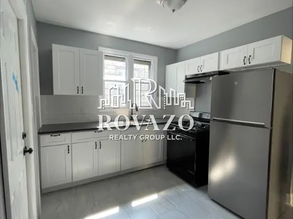 18 N 19th St, East Orange, NJ