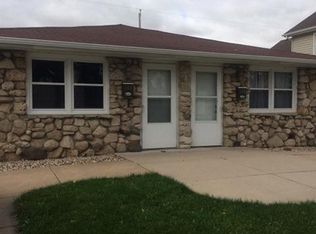148 S John St, Kimberly, WI 54136