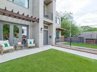 3859 Crestline Rd, Fort Worth, TX 76107