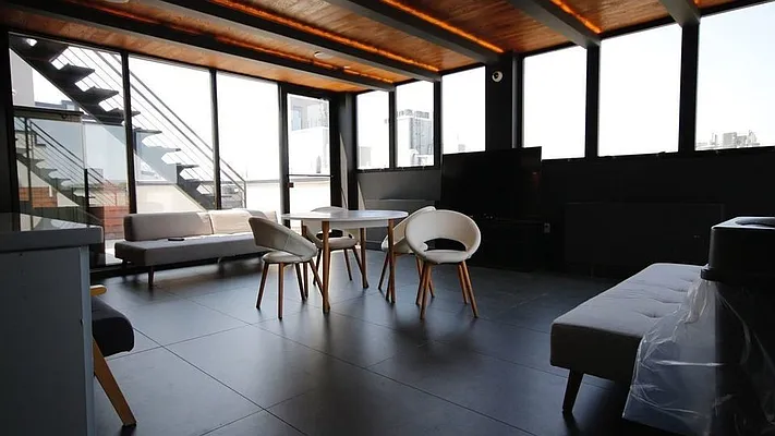 Rented by Nooklyn NYC LLC | media 20