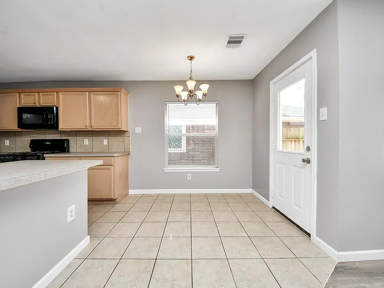 14707 Country Rose Ln — Photo 9