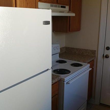 5th image of 805 King St APT 4