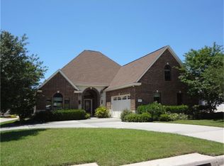 9 Newberry Ct, Montgomery, TX 77356