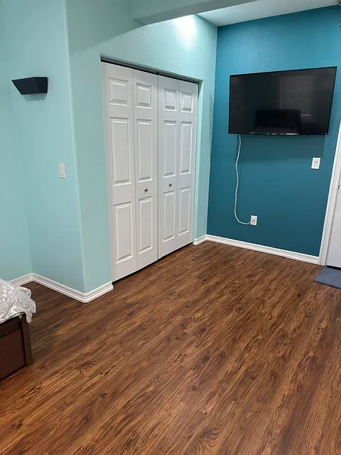 Studio, 350 sqft, $1,500 — Photo 4