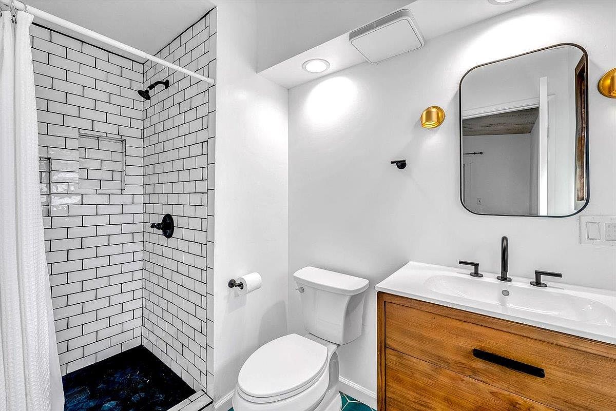 Pacific Grove, CA 93950