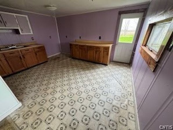 4351 County Route 10, De Peyster, NY 13633