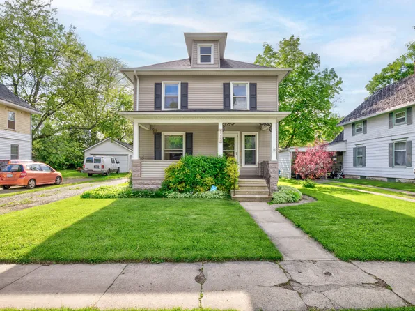 330 Hibbard Ave, Jackson, MI 49202