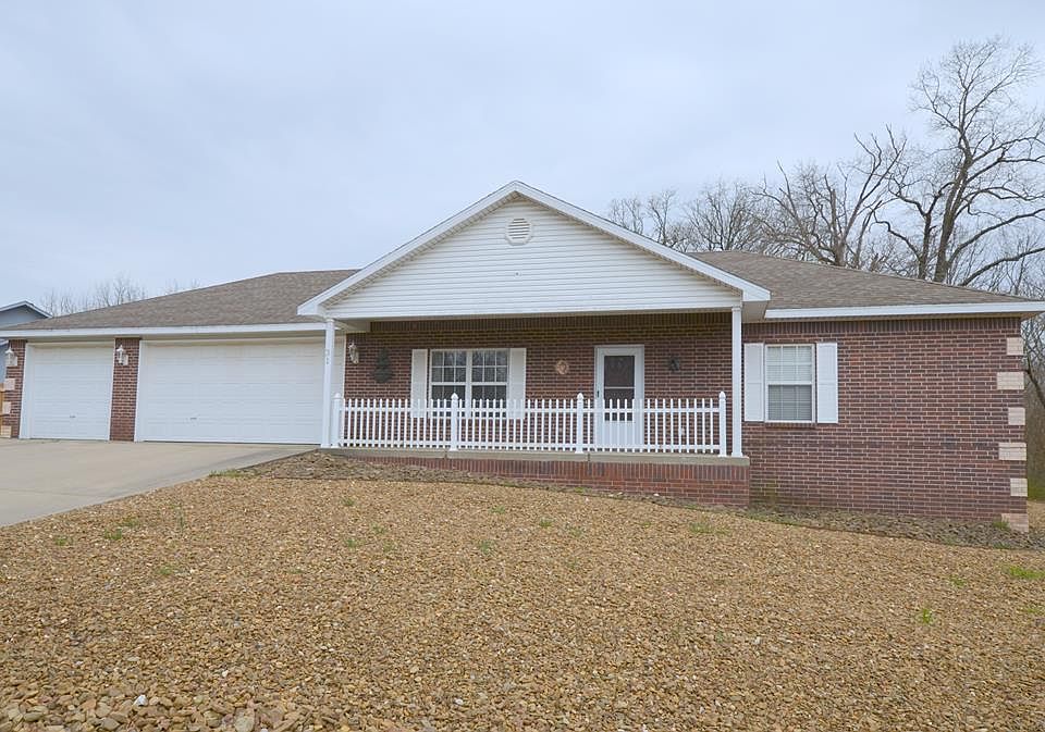 1st image of 31 Hebrides Ln