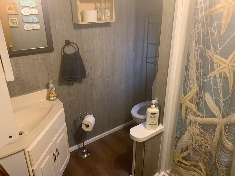 2924 Burnsville St SW — Photo 4