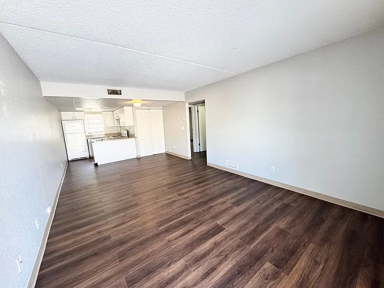 1229 Kennedy Rd #68 — Photo 3
