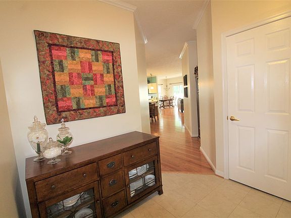 2nd image of 1160 Periwinkle Dr