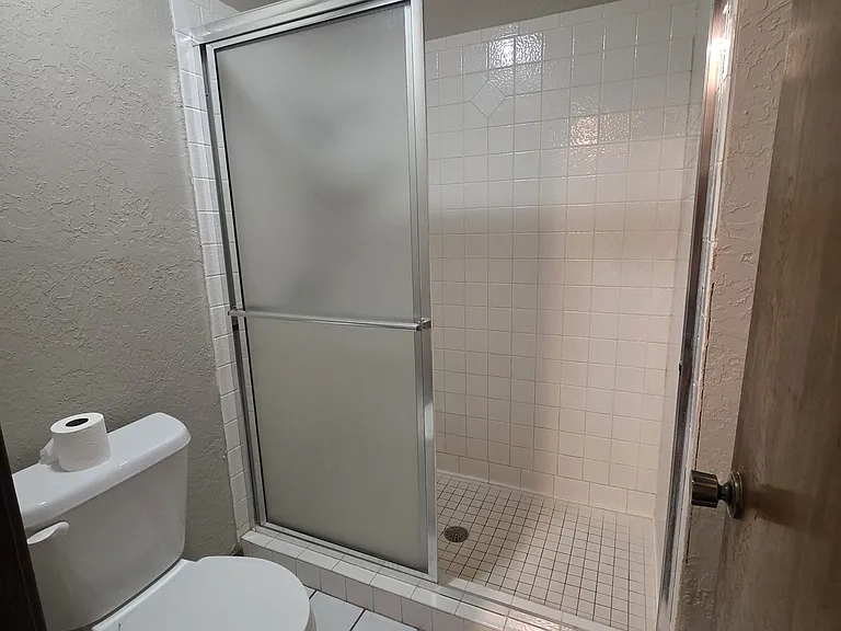 914 Northgate Ave — Photo 10