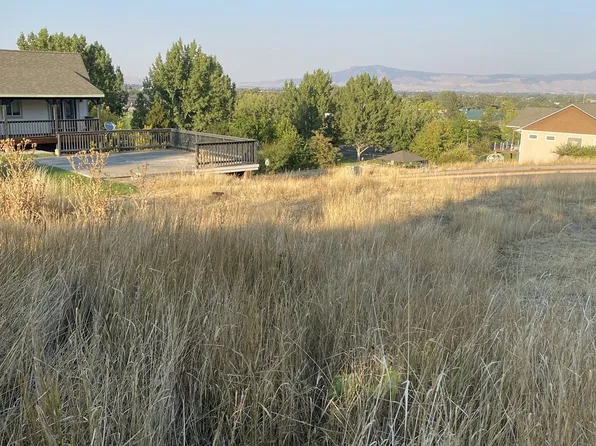 (undisclosed Address), La Grande, OR 97850