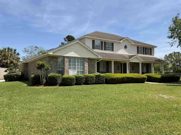 4920 Bellchase Dr, Beaumont, TX 77706