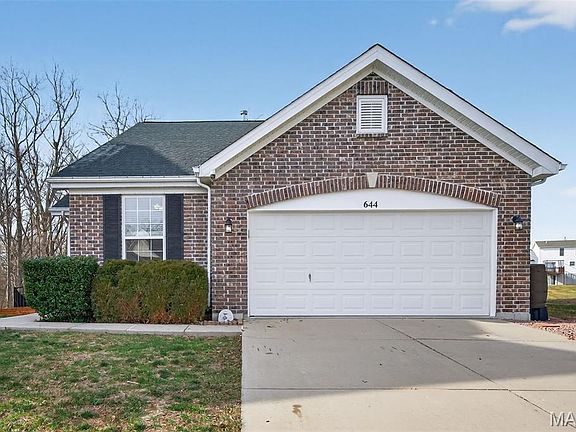 2nd image of 644 Fair Bluff Dr
