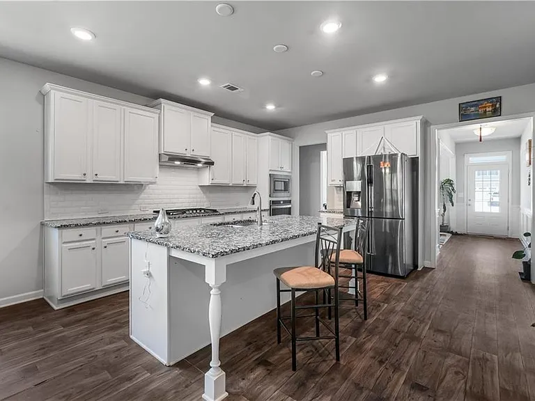 3170 Andover Trl — Photo 6