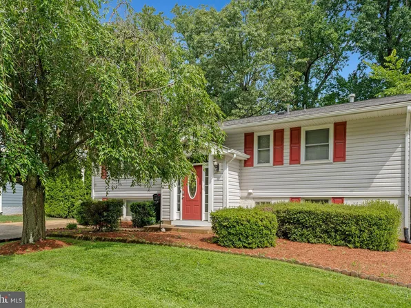 106 Yeonas Dr SE, Vienna, VA 22180