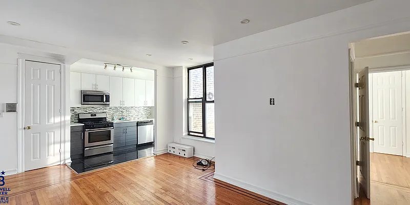 Rented by Coldwell Banker Reliable Real Estate | media 11