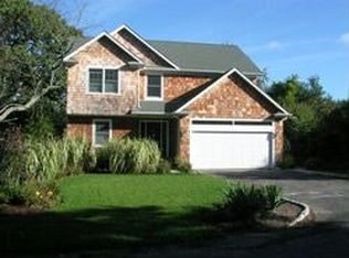 44 Mast St, Jamestown, RI 02835