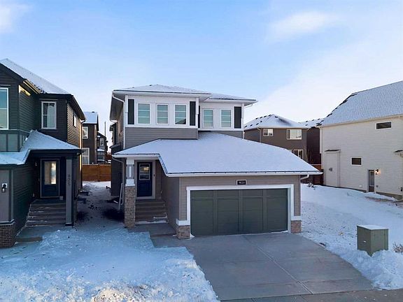2nd image of 921 N Chinook Winds Mdw SW