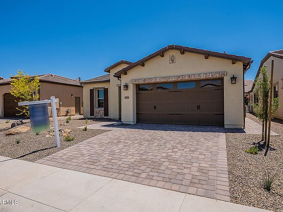 3rd image of 385 E Veterans Way
