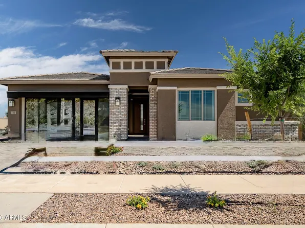 788 W PELICAN Drive, Queen Creek, AZ 85140