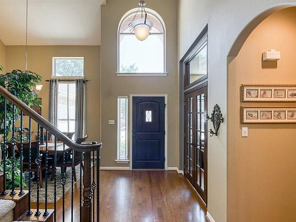 3rd image of 3409 Vista Chase Ct