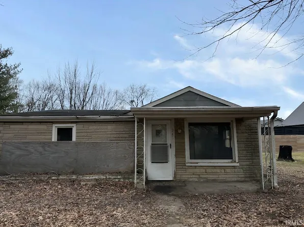 2412 W 14th St, Marion, IN 46953