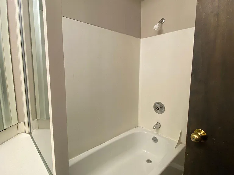 512 Galer St #2 — Photo 8