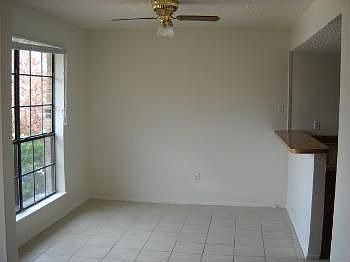 3rd image of 314 E Denton Dr