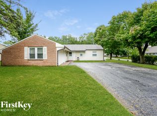 333 Deerfield Dr, Bolingbrook, IL