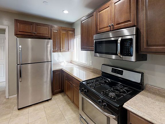 5th image of 5120 63rd St