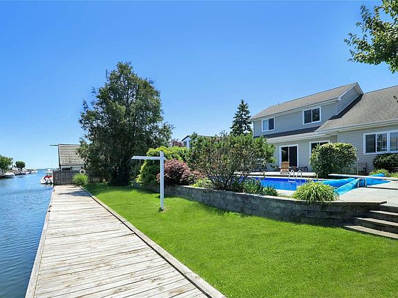 5th image of 46 Waterview Ave