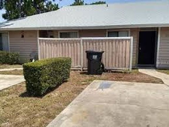 3rd image of 4713 Almond Willow Dr