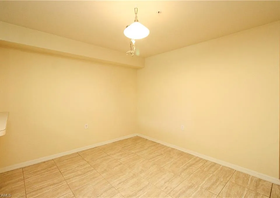 9051 Gervais Cir #1503