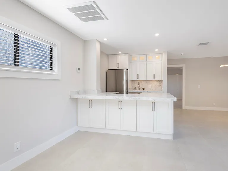 7 Crossings Cir — Photo 12