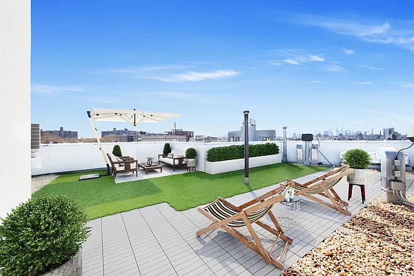 Sold by Compass | media 10