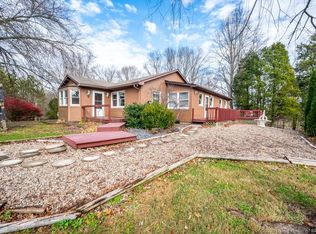 11656 S Wetzel Rd, Palmyra, IN 47164