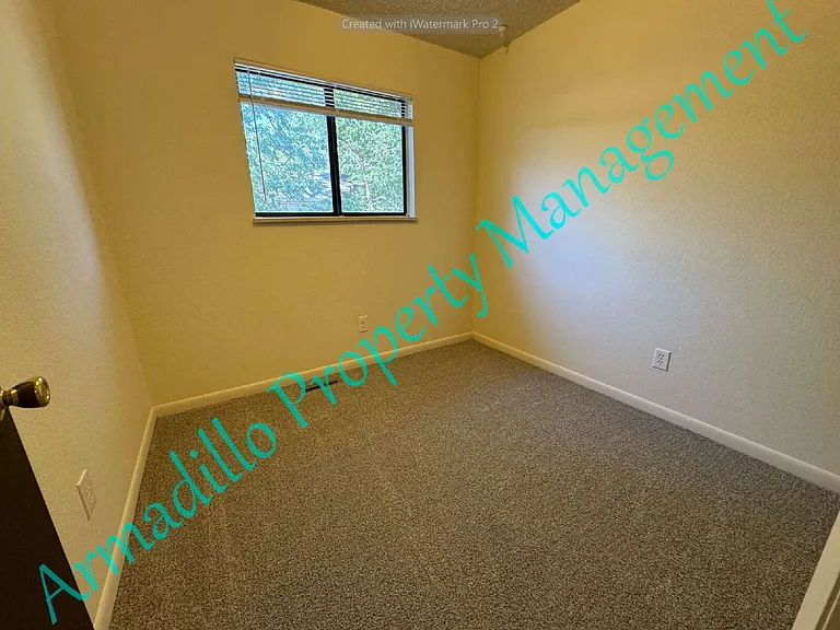 606 W Alpert Ct — Photo 11