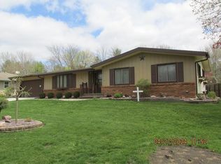 3007 Yorkshire Blvd, Charles City, IA 50616