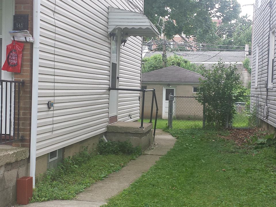 2nd image of 141 W Tulane Rd